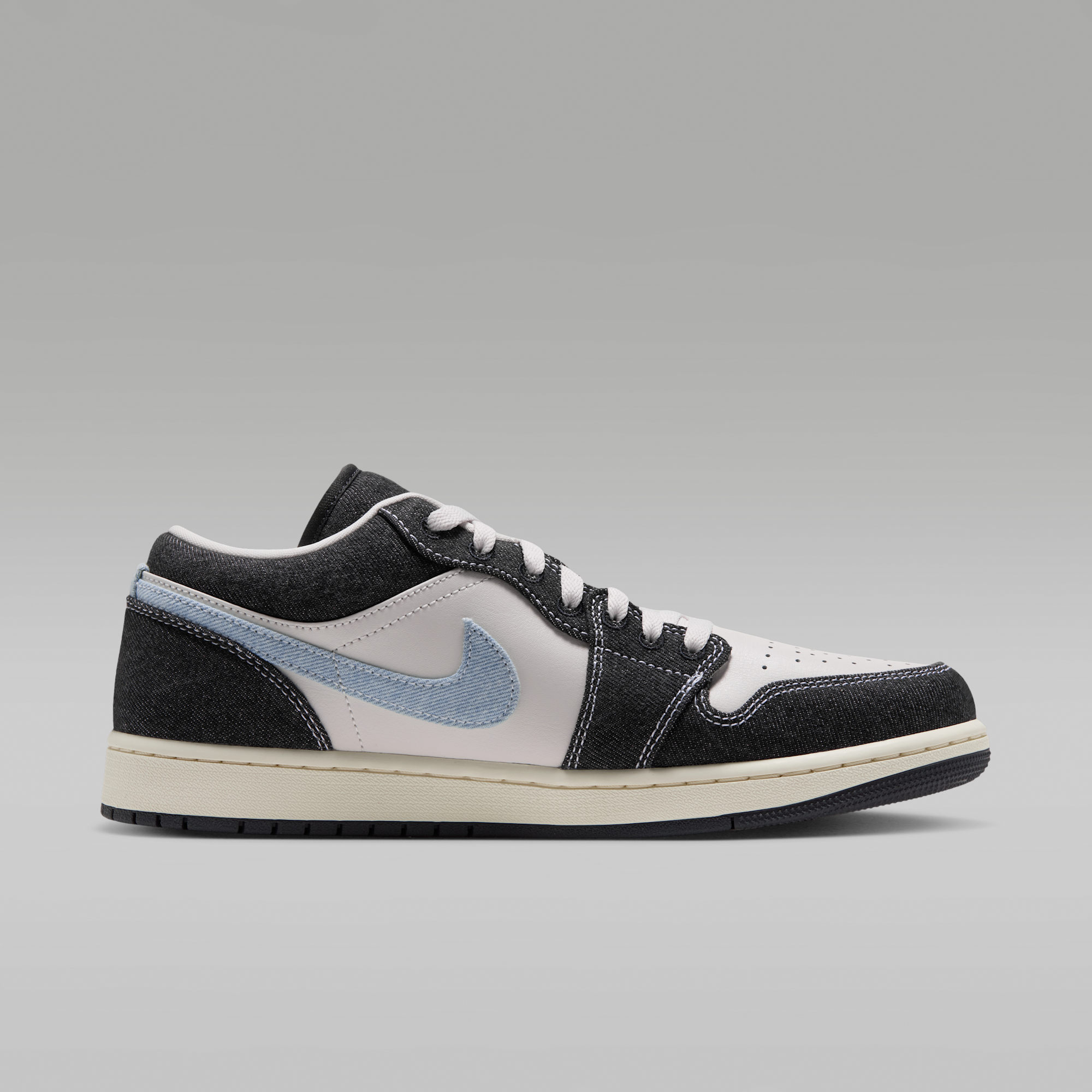 Air Jordan 1 Low SE - Phantom/Coconut Milk/Μαύρο/Light Armory Blue - 3
