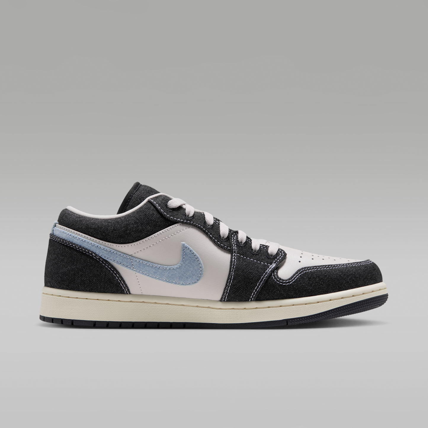 Air Jordan 1 Low SE - Phantom/Coconut Milk/Μαύρο/Light Armory Blue - 3
