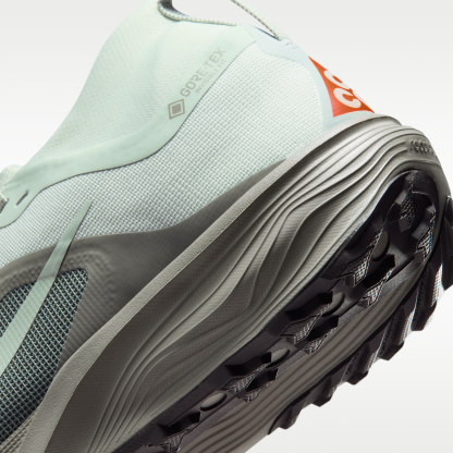 ACG Pegasus Trail GORE-TEX - Light Silver/Light Army/Safety Orange/Light Silver - 9