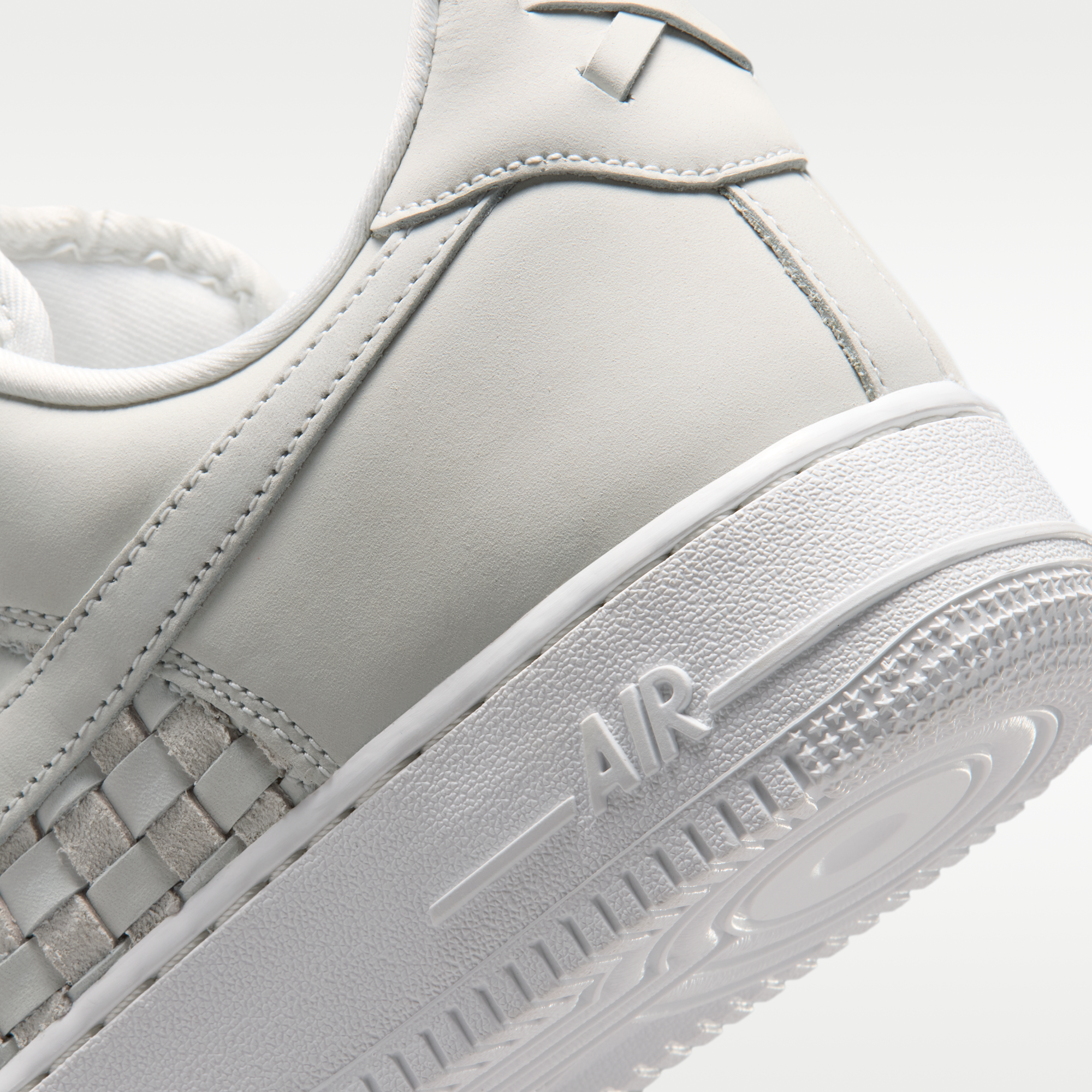 Nike Air Force 1 Low Retro Premium - Summit White/Team Red/Metallic Silver/Summit White - 8