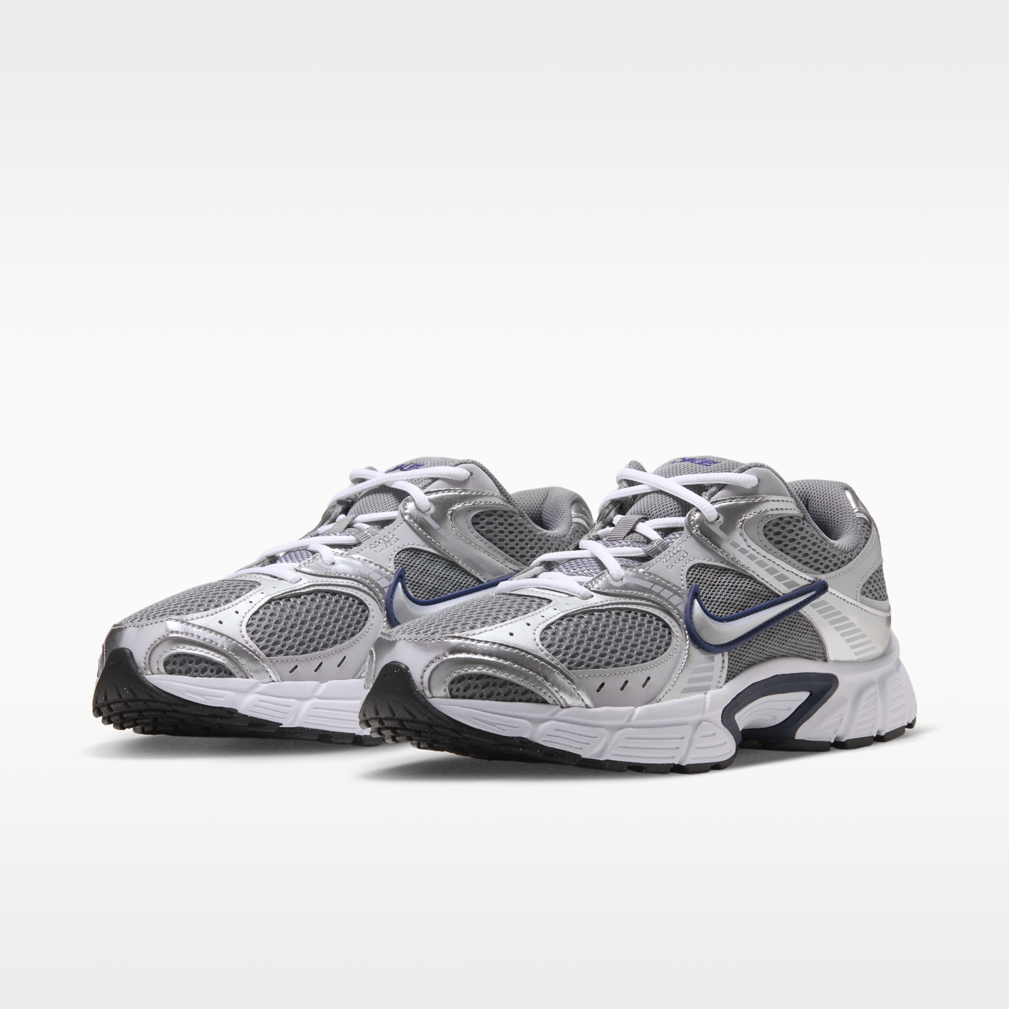 Nike V5 RNR - Smoke Grey/Wolf Grey/Midnight Navy/Metallic Silver - 5