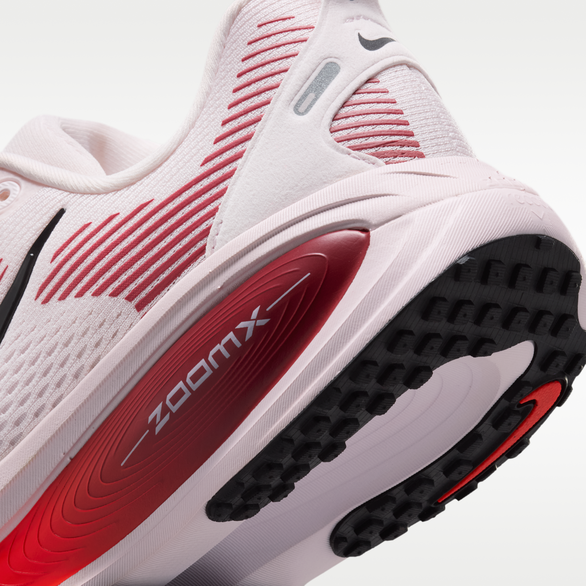 Nike Vomero 18 - Pearl Pink/Team Crimson/Bright Crimson/Μαύρο - 8