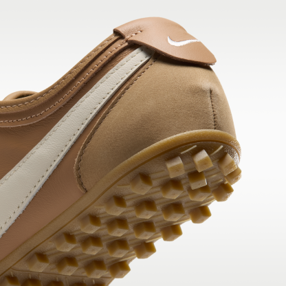 Nike Moon Shoe OG Leather - Flax/Gum Medium Brown/Malachite/Pale Ivory - 8