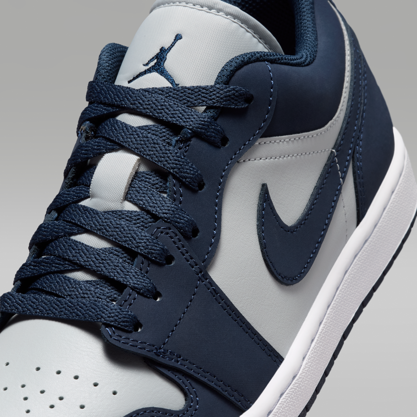 Air Jordan 1 Low - Obsidian/Grey Fog/Pink Foam/Obsidian - 7