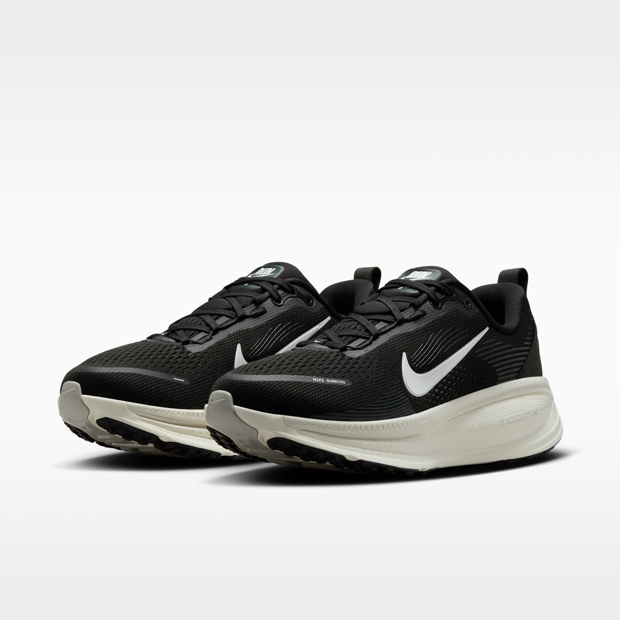 Nike Vomero 18 - Μαύρο/Coconut Milk/Light Iron Ore/Summit White - 5