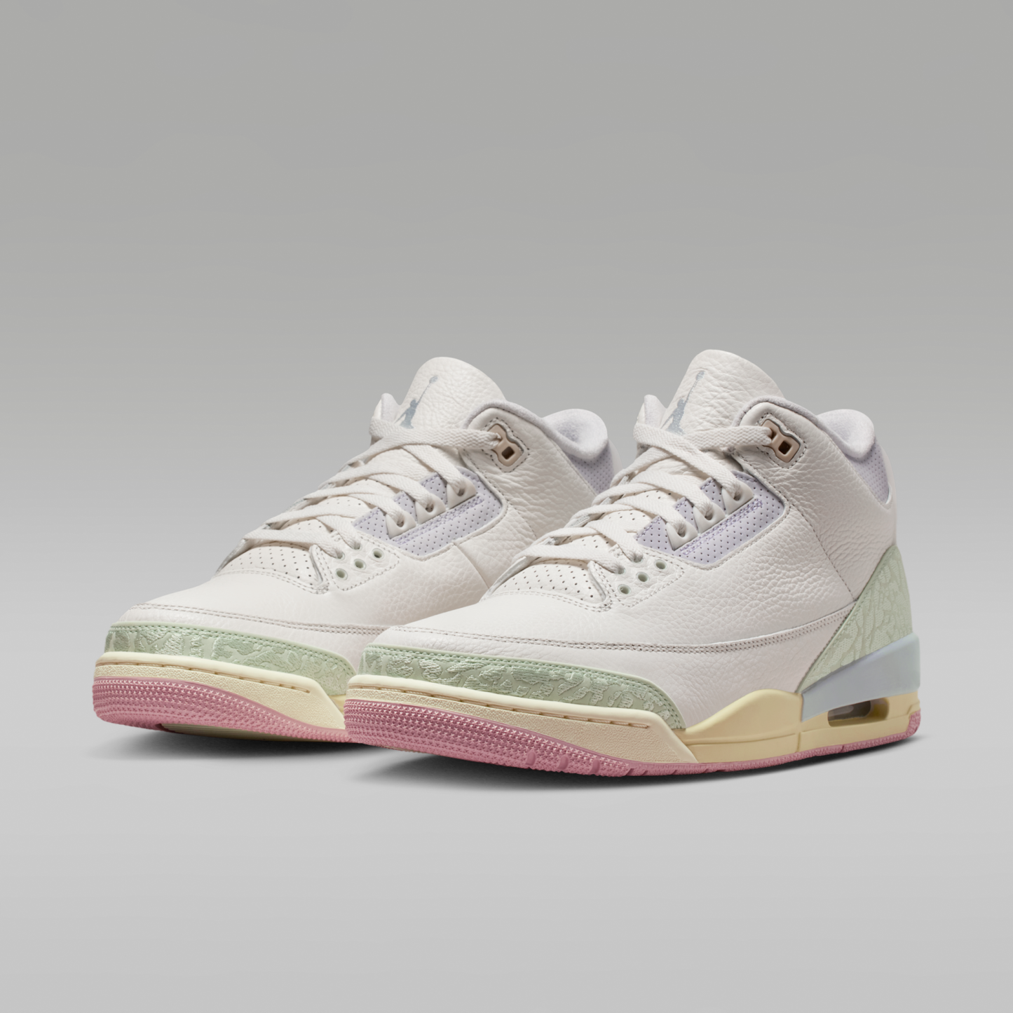 Air Jordan 3 "World's Best" - Sail/Aura/Iced Carmine/Jade Aura - 5