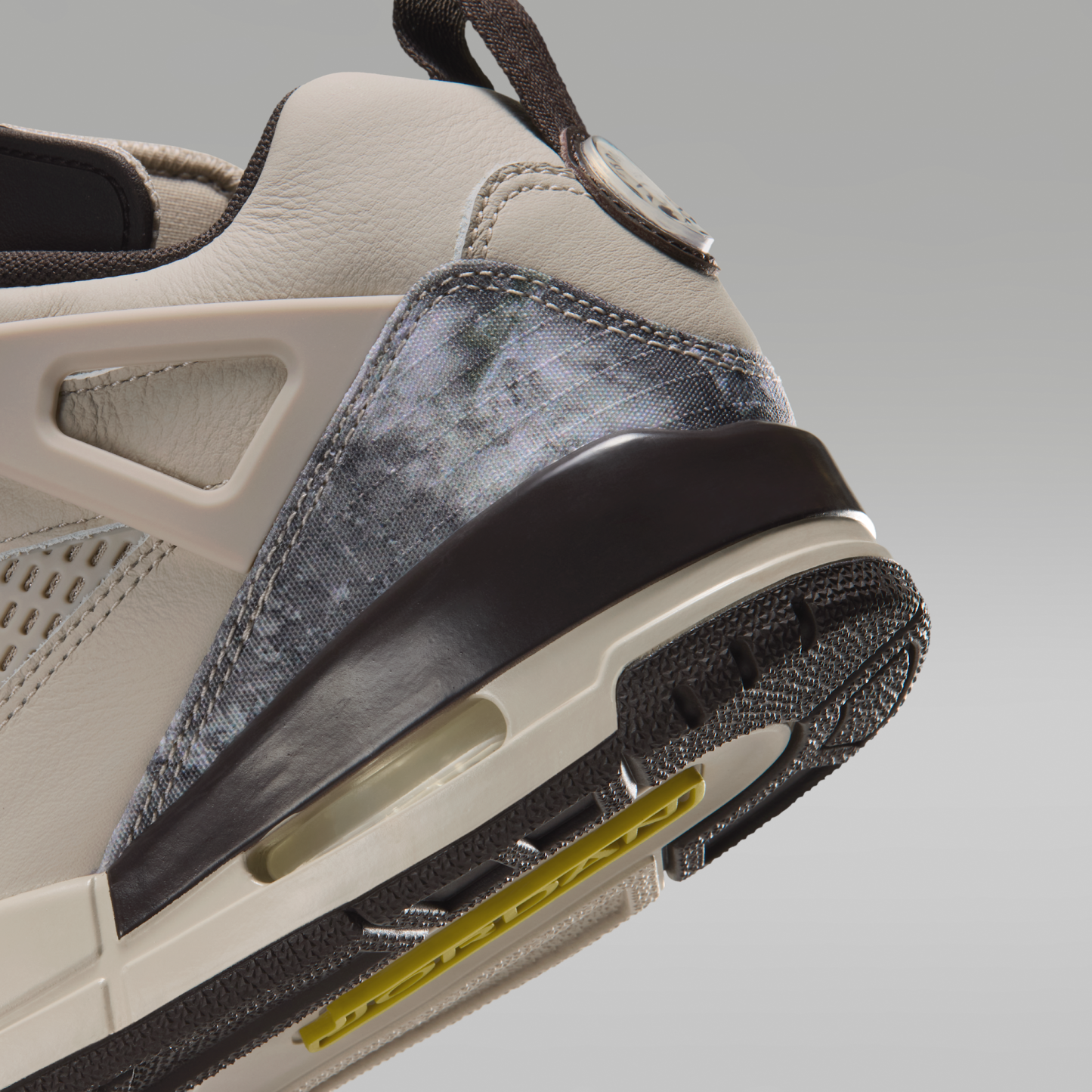 Jordan Spizike Low - Cream II/Bright Citron/Velvet Brown - 8