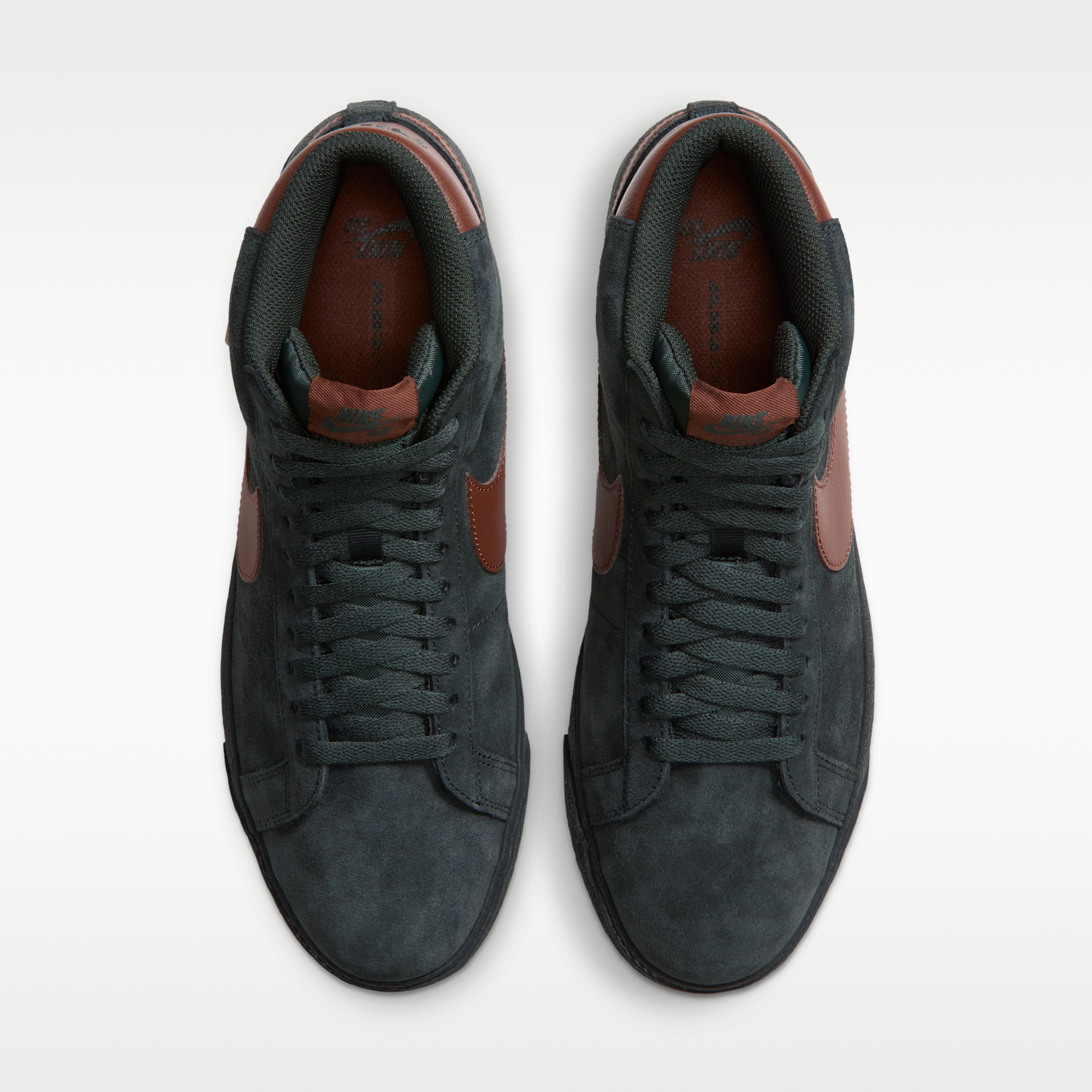 Nike SB Zoom Blazer Mid - Black Spruce/Black Spruce/Gum Medium Brown/Corduroy Brown - 4