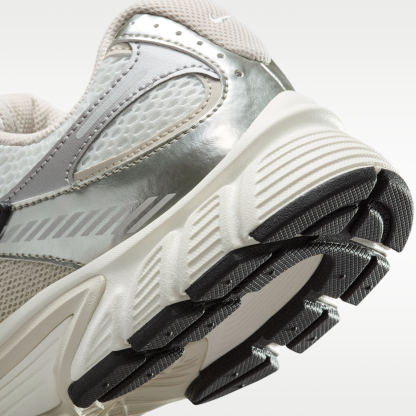 Nike V5 RNR Premium - Summit White/Sail/Μαύρο/Light Orewood Brown - 8