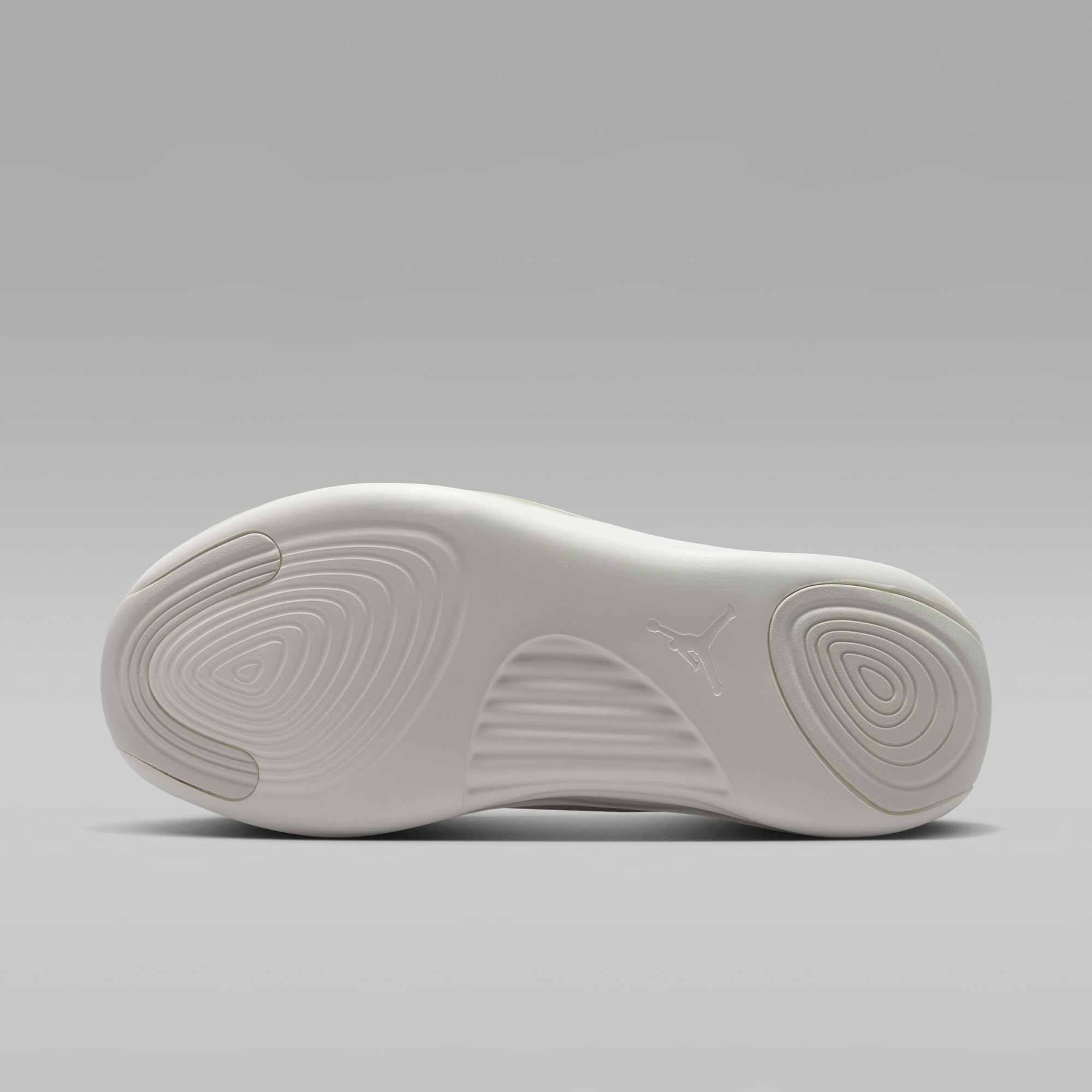 Jordan Future - Light Iron Ore/Swan/Legend Medium Brown - 2