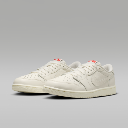 Air Jordan 1 Retro Low - Sail/University Red/Sail - 5