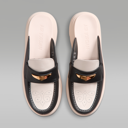 Air Jordan Mule SE - Off Noir/Chalk/Metallic Gold - 4