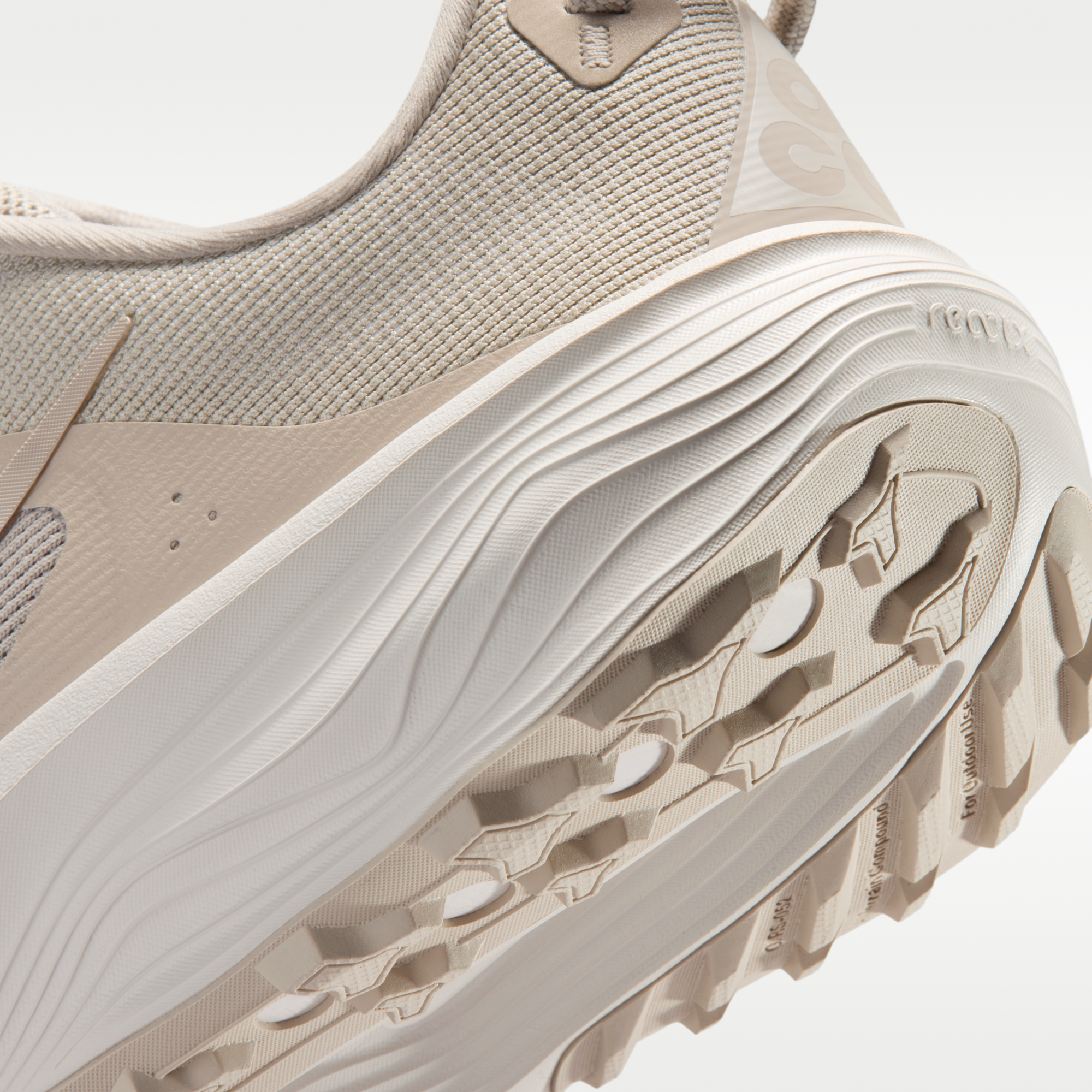 Nike ACG Pegasus Trail - Cream II/Light Orewood Brown/Safety Orange/Cream II - 8