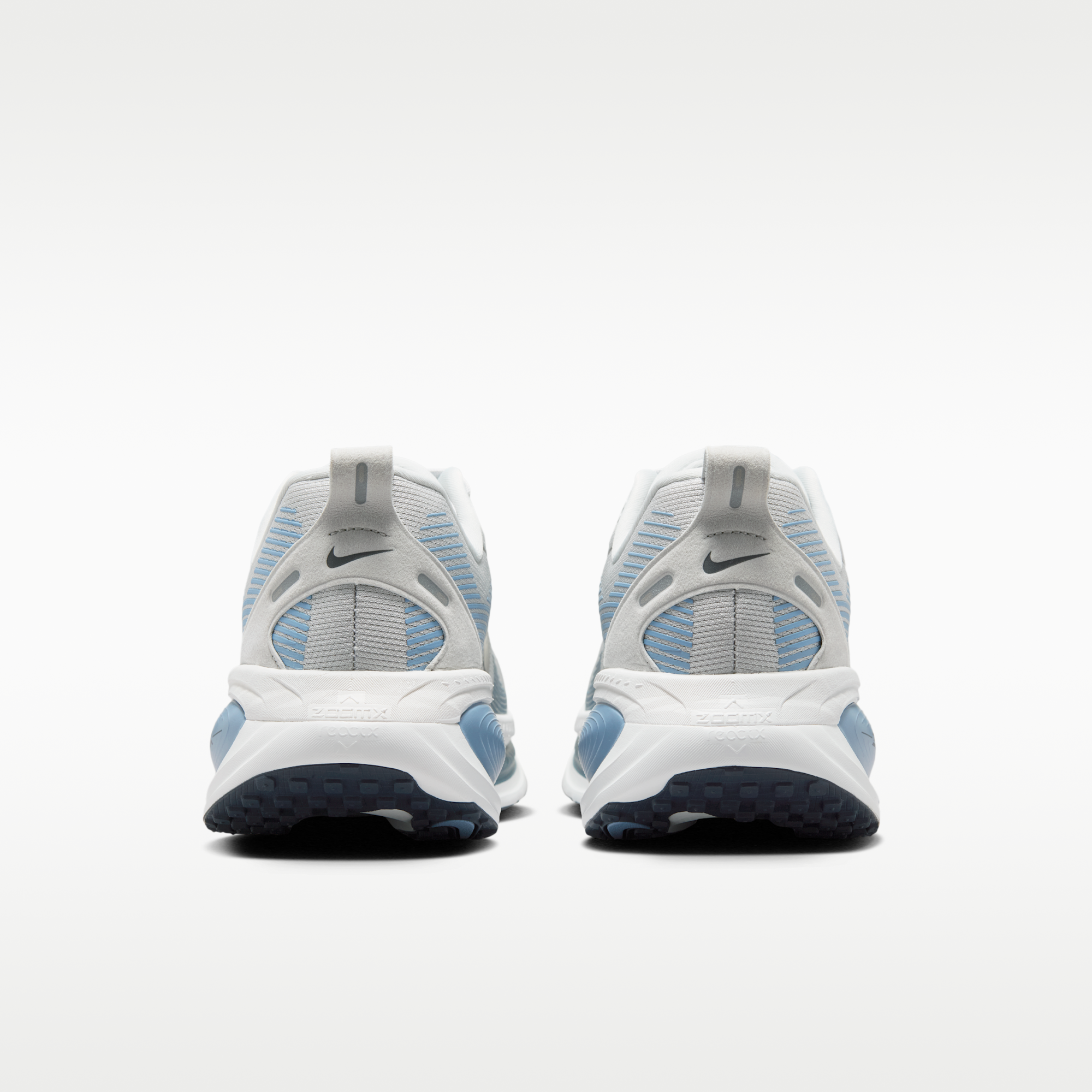 Nike Vomero 18 - Grey Fog/Off White/Work Blue/Dark Obsidian - 6