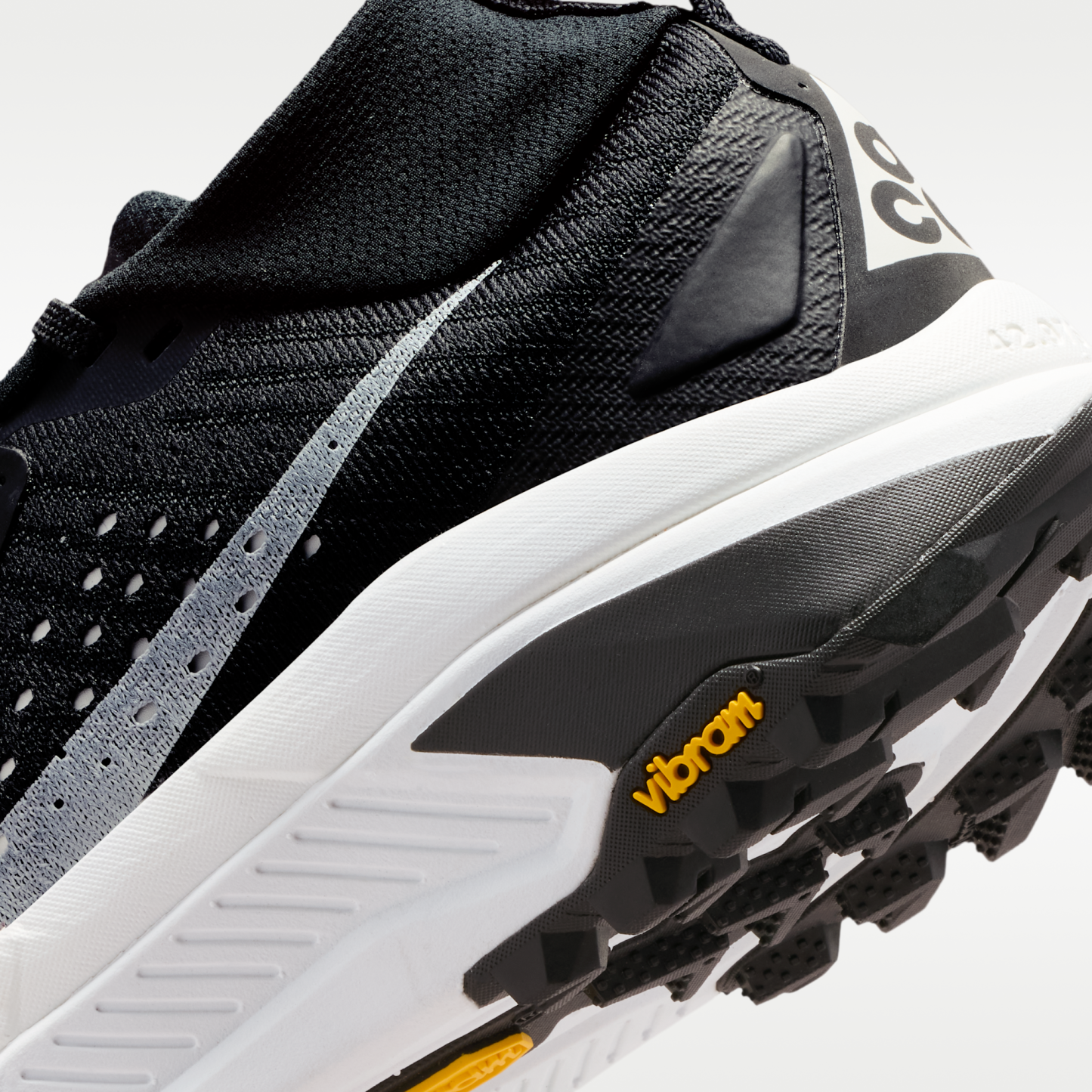 ACG Zegama Trail - Μαύρο/Safety Orange/Anthracite/Summit White - 8
