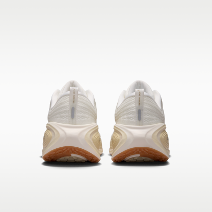 Nike Vomero Plus - Sail/Coconut Milk/Light Khaki/Metallic Silver - 6