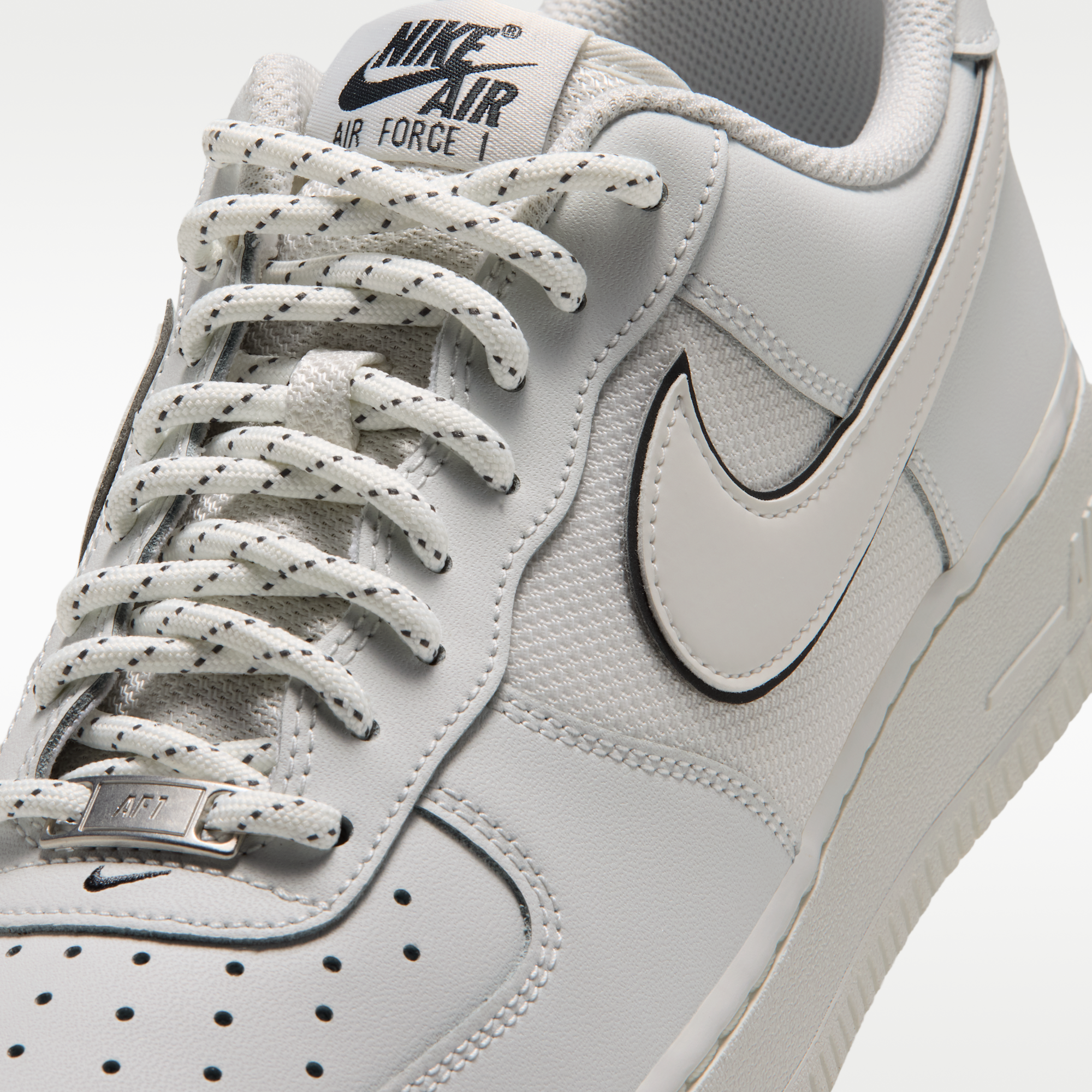 Nike Air Force 1 '07 LV8 - Summit White/Summit White/Anthracite - 7