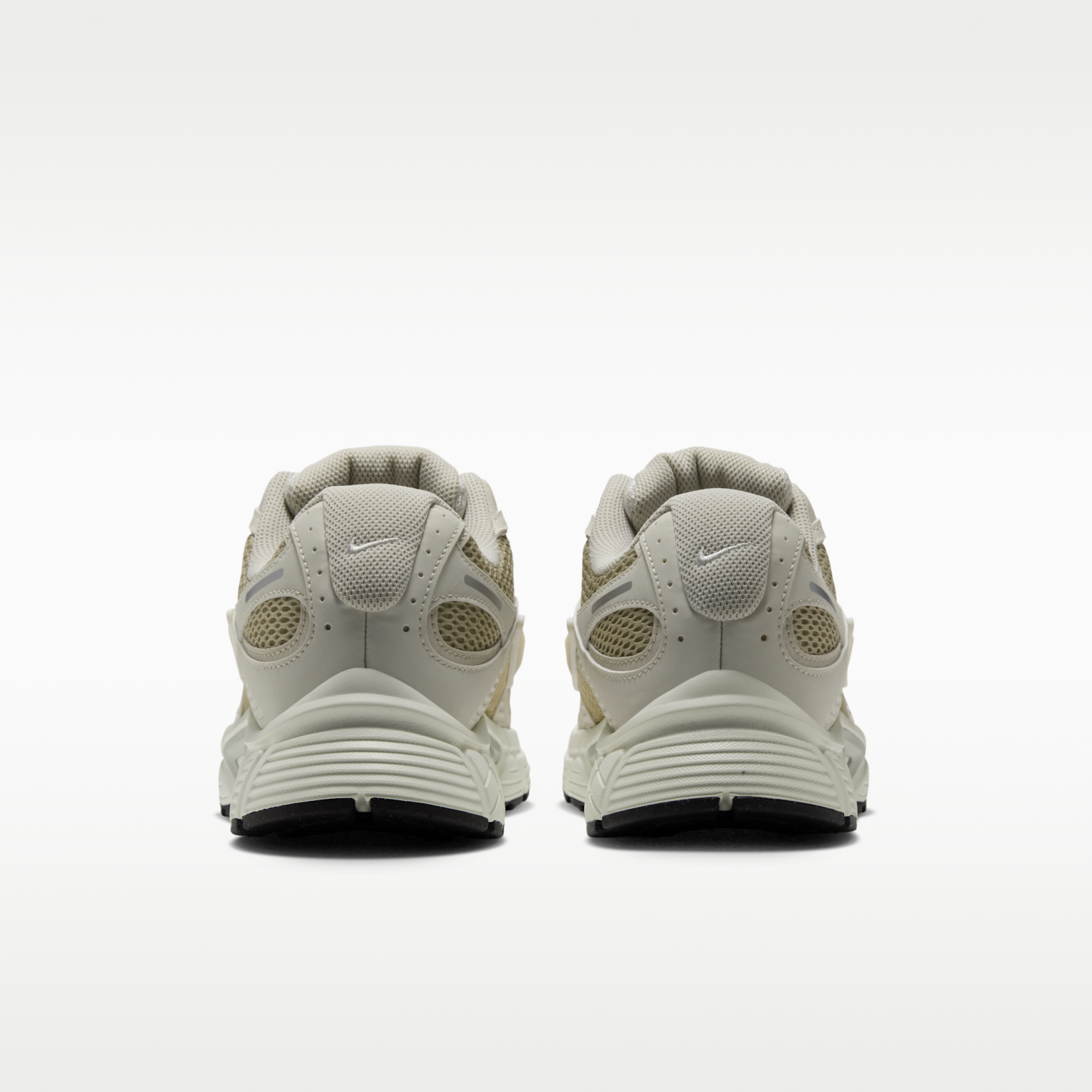 Nike V5 RNR - Desert Khaki/Phantom/Sail/Light Bone - 6
