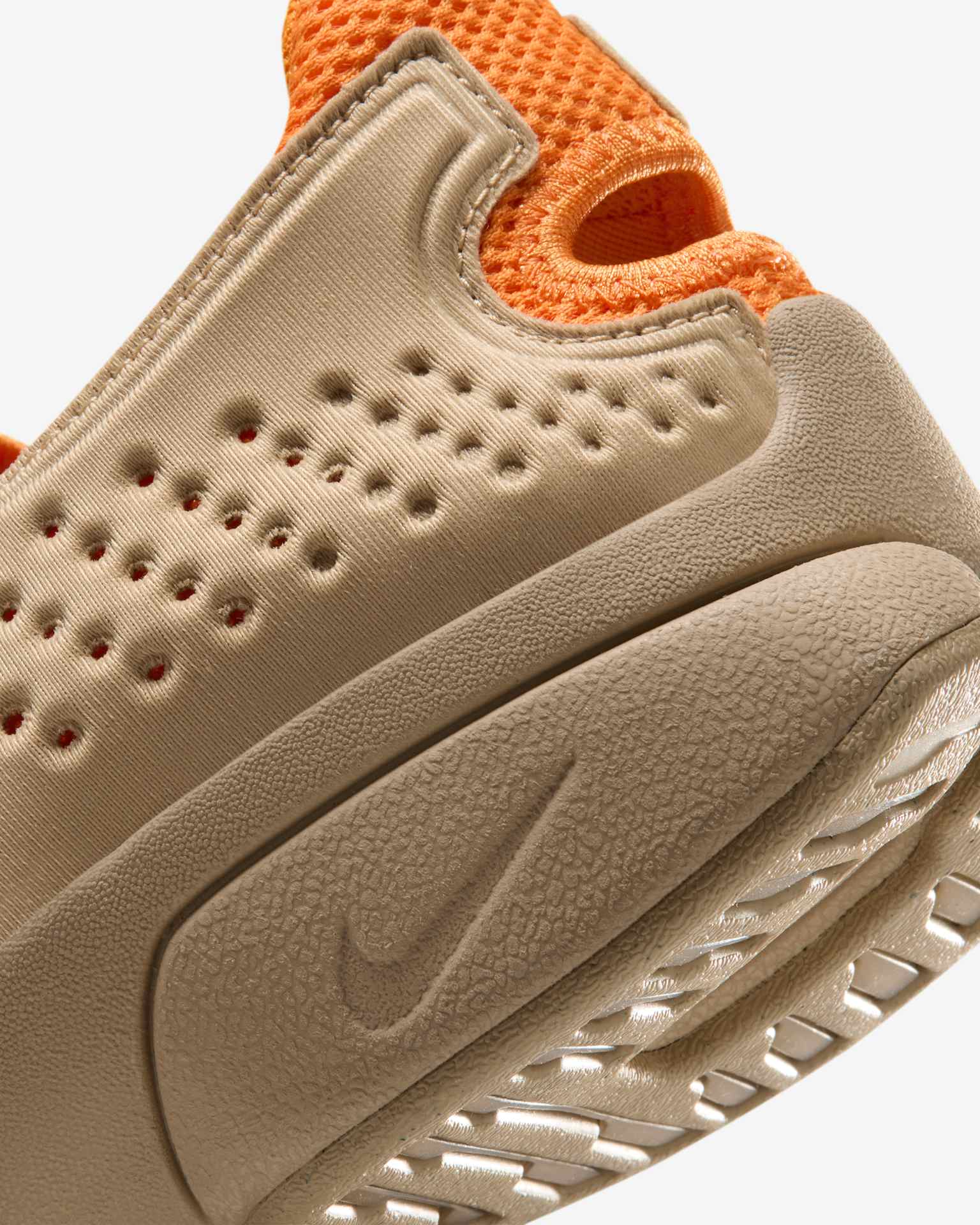 Nike Rift 2 - Yukon Tan/College Navy/Vivid Orange - 9