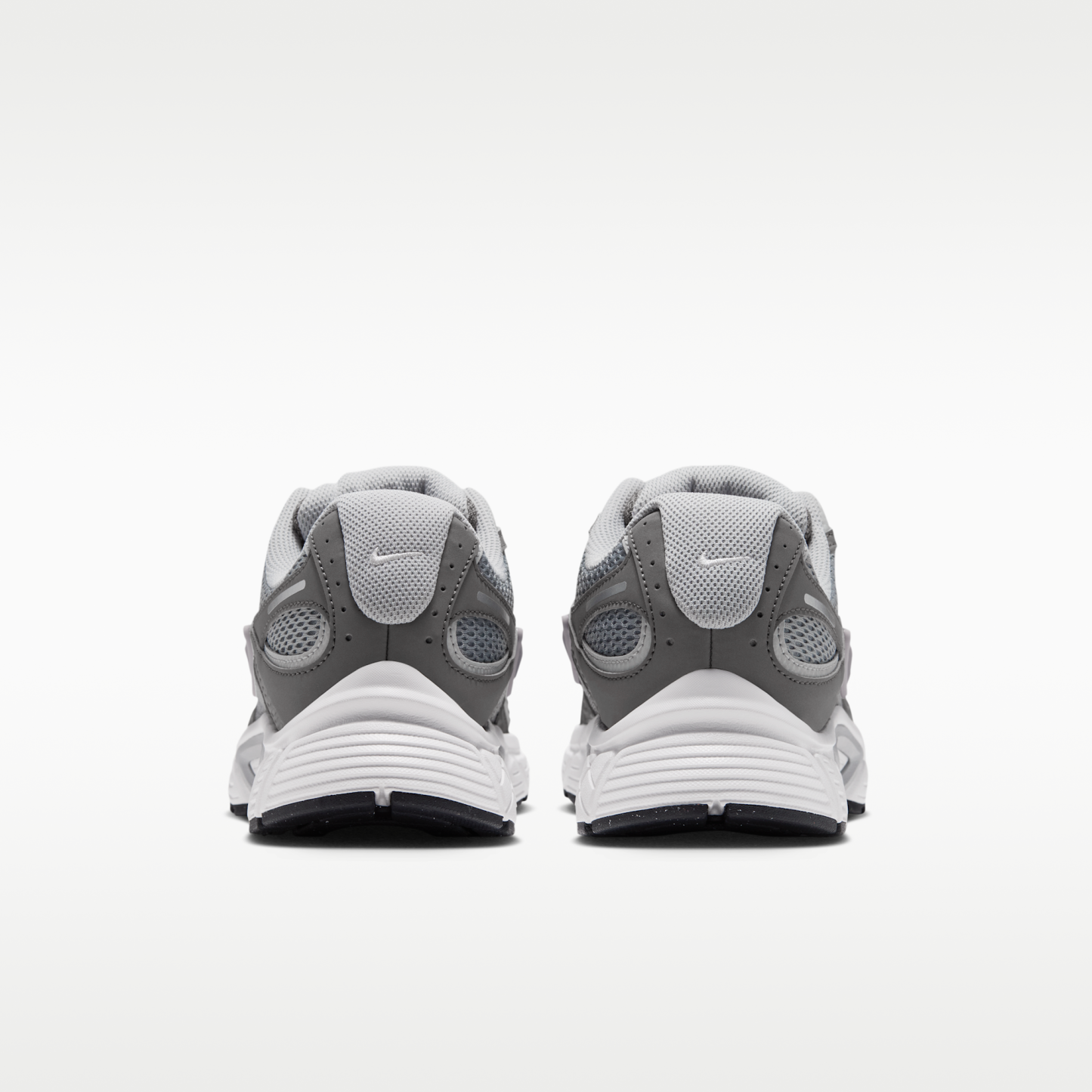 Nike V5 RNR - Particle Grey/Flat Pewter/Platinum Tint/Light Smoke Grey - 6