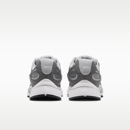 Nike V5 RNR - Particle Grey/Flat Pewter/Platinum Tint/Light Smoke Grey - 6