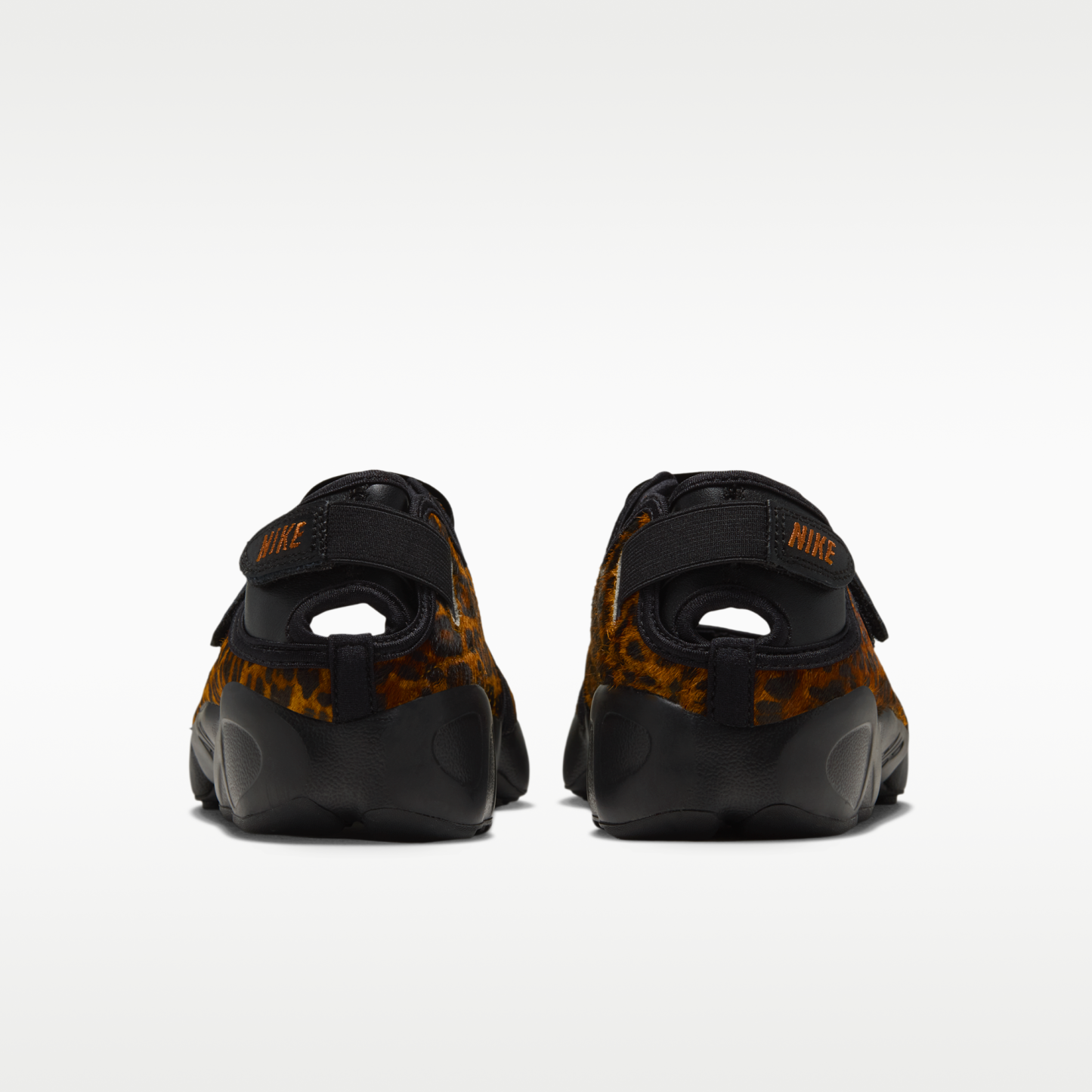 Nike Air Rift - Μαύρο/Desert Ochre - 6