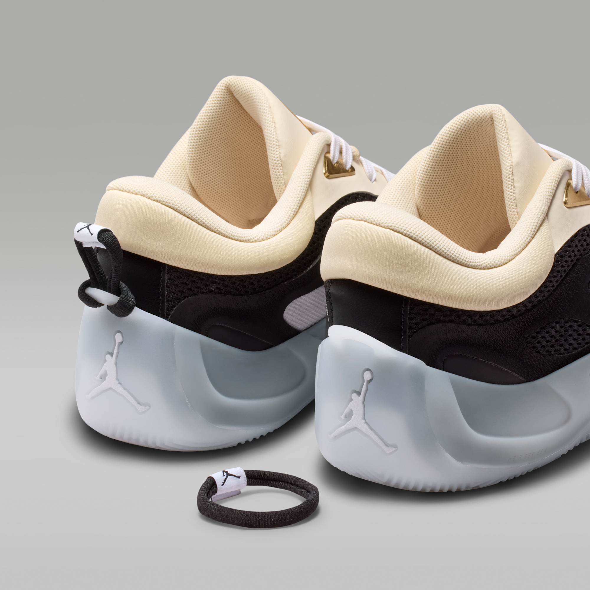 Jordan Heir Series 2 "Precious Medals" - Pearl White/Μαύρο/Metallic Gold/Λευκό - 9
