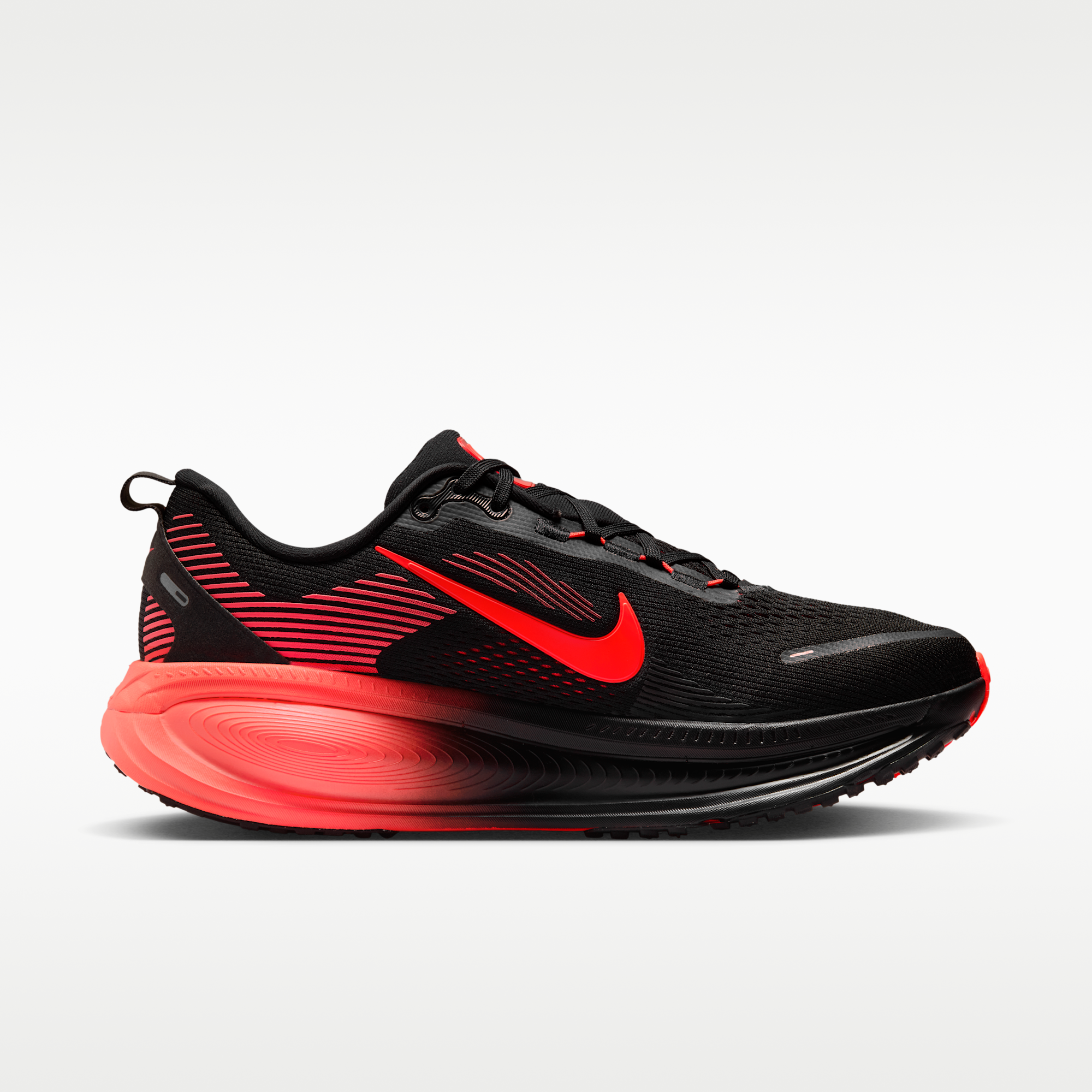 Nike Vomero 18 - Μαύρο/University Red/Anthracite/Bright Crimson - 3