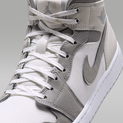 Air Jordan 1 Mid SE - Summit White/Phantom/Sail/Light Smoke Grey - 7