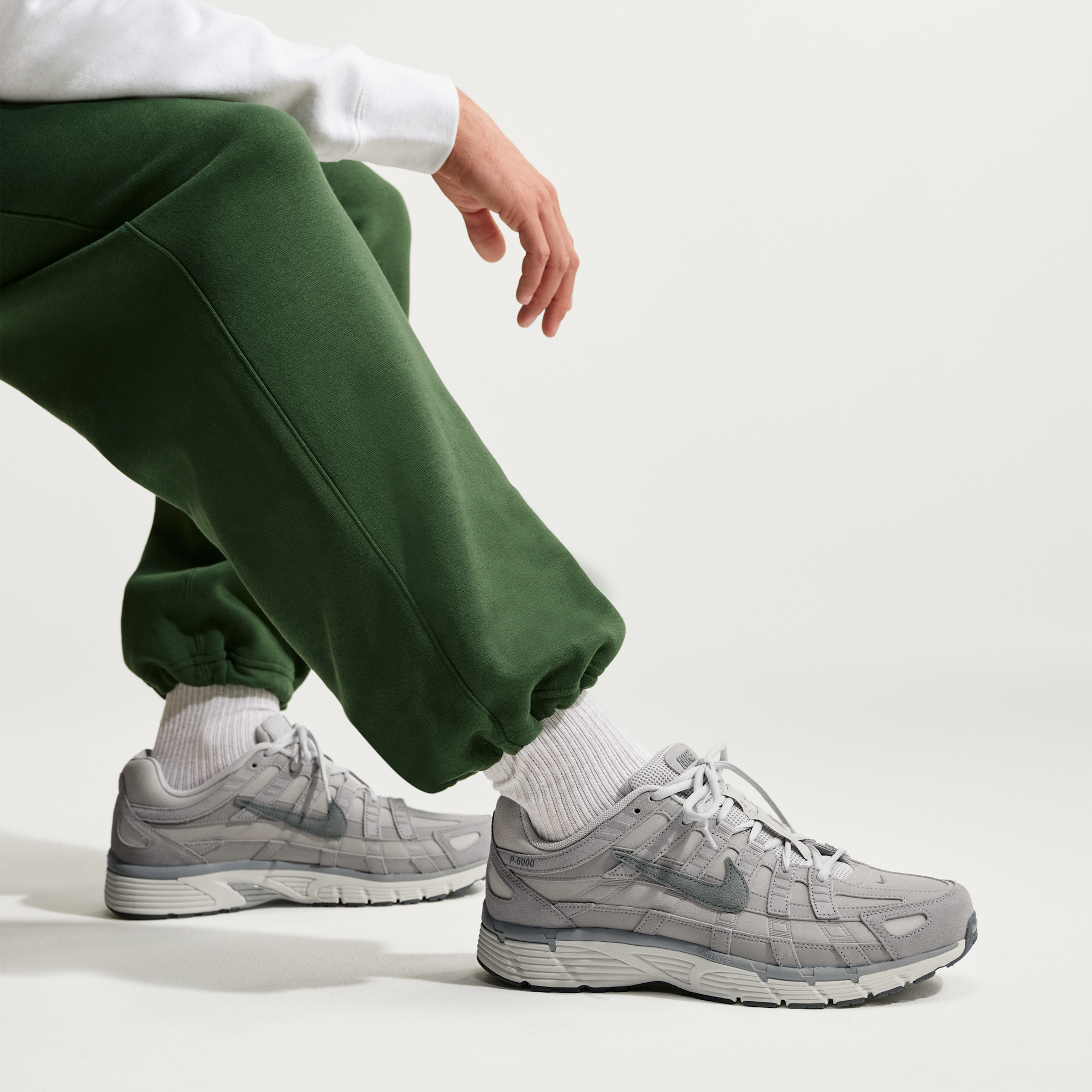 Nike P-6000 - Pure Platinum/Wolf Grey/Summit White/Cool Grey - 9