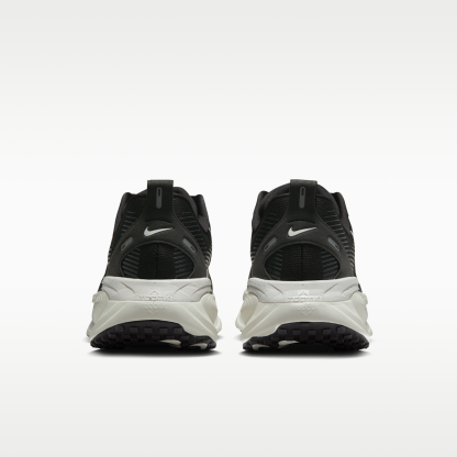 Nike Vomero 18 - Μαύρο/Coconut Milk/Light Iron Ore/Summit White (HM6803-007) - 6