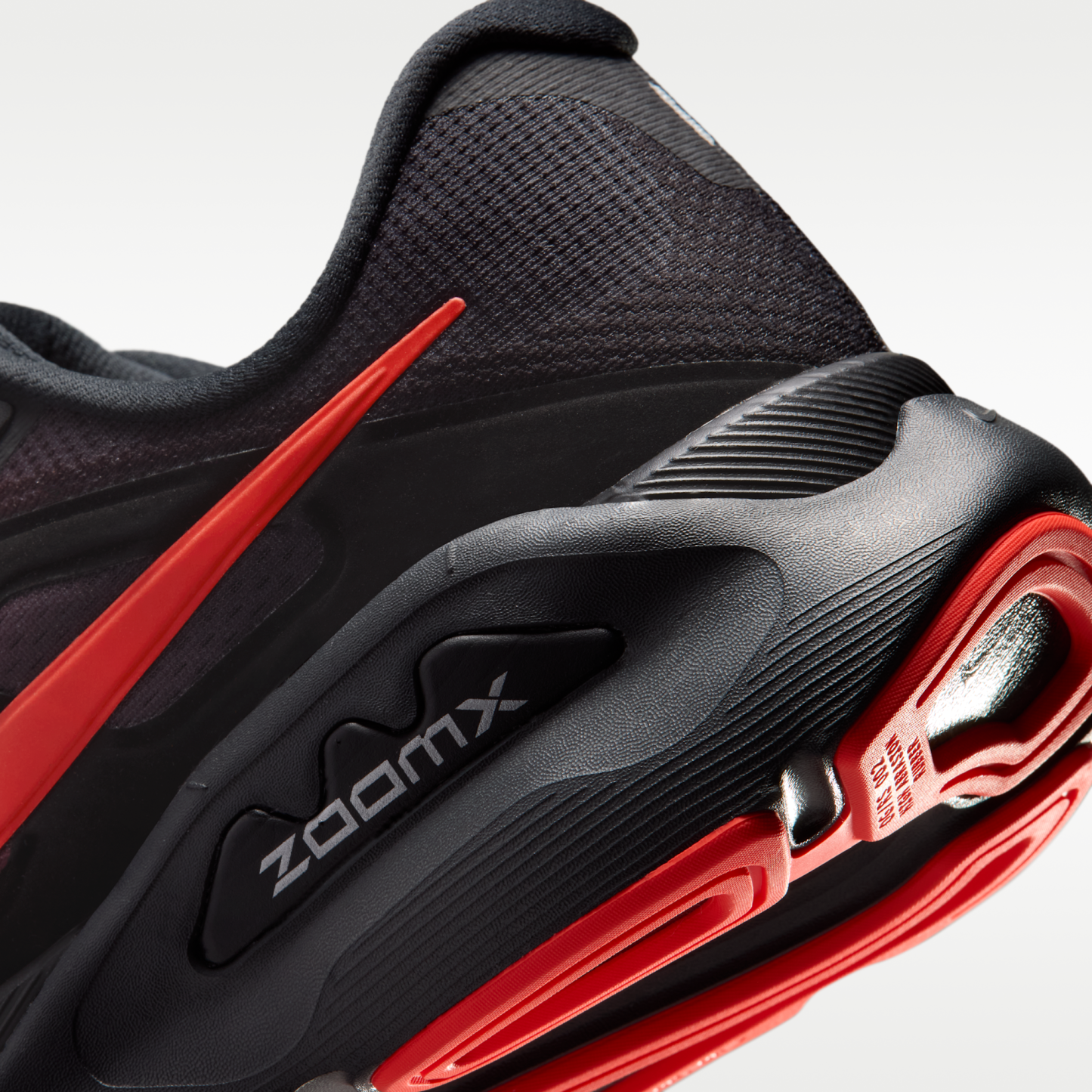 Nike Structure Plus - Μαύρο/University Red/Dark Smoke Grey/Bright Crimson - 8