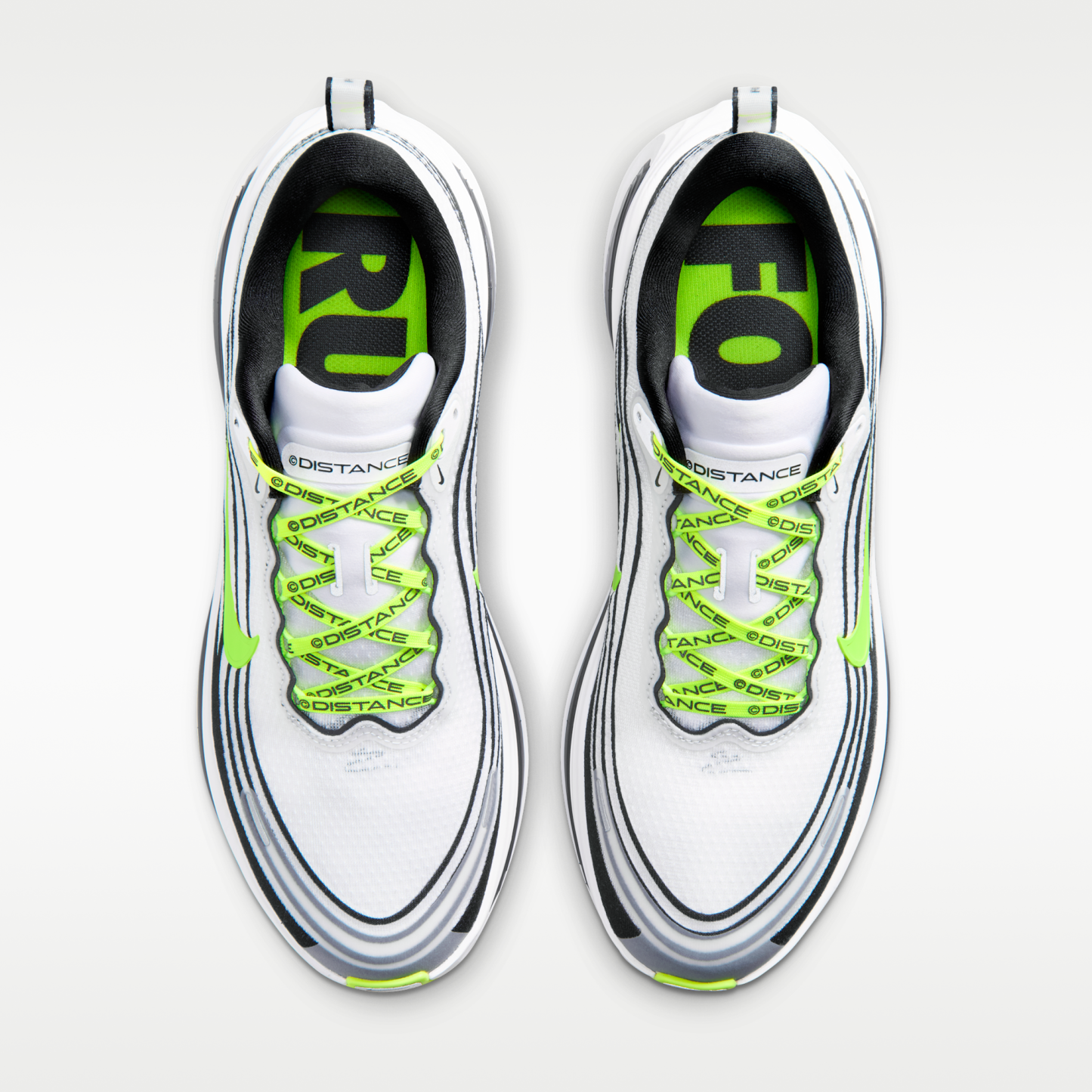 Nike Vomero Plus x DISTANCE - Λευκό/Μαύρο/Volt/Metallic Silver - 4