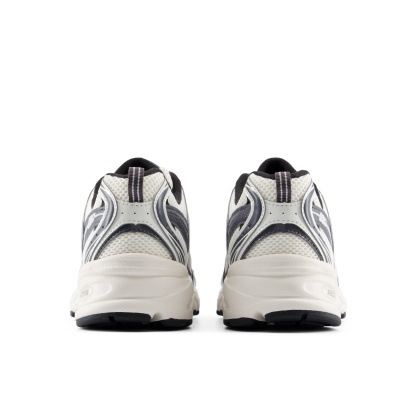 New Balance 530 Blanco sal / Gris oscuro U530COC