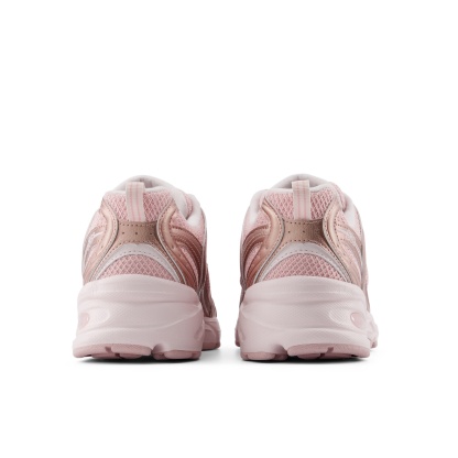New Balance 530 Rosa granito / Rosa metalizado / Rosa tiza U530ELP