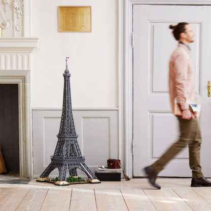  LEGO® Icons Eiffel tower
