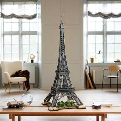  LEGO® Icons Eiffel tower
