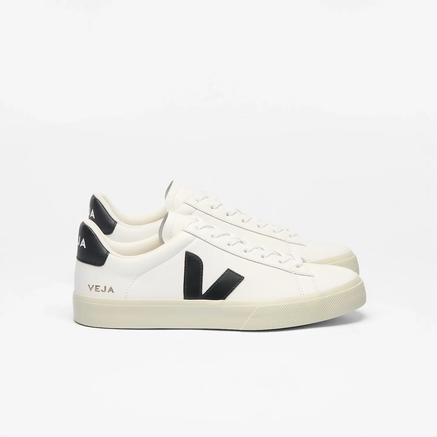 Veja Campo Leather