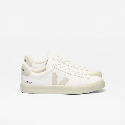 Veja Campo Leather