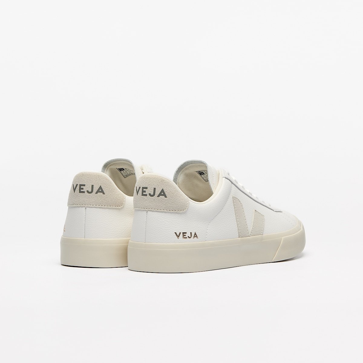 Veja Campo Leather