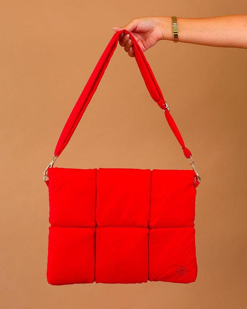 Cloud Carryall | Cherry