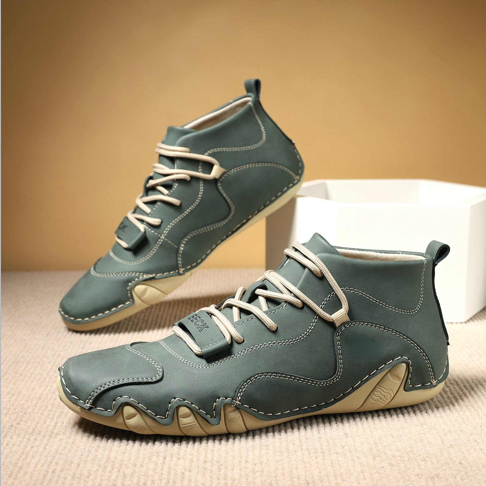 🔥🚀Hot sale! Limited time offer！ 🌟👟💥Explorer: Waterproof, Lightweight Unisex Outdoor Shoes for Hiking, Camping & Driving