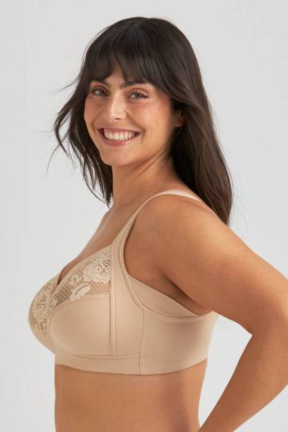 Triumph – 4 sztuki ✨ Miękki Zapewniający Koronkowy Wygodny biustonosz