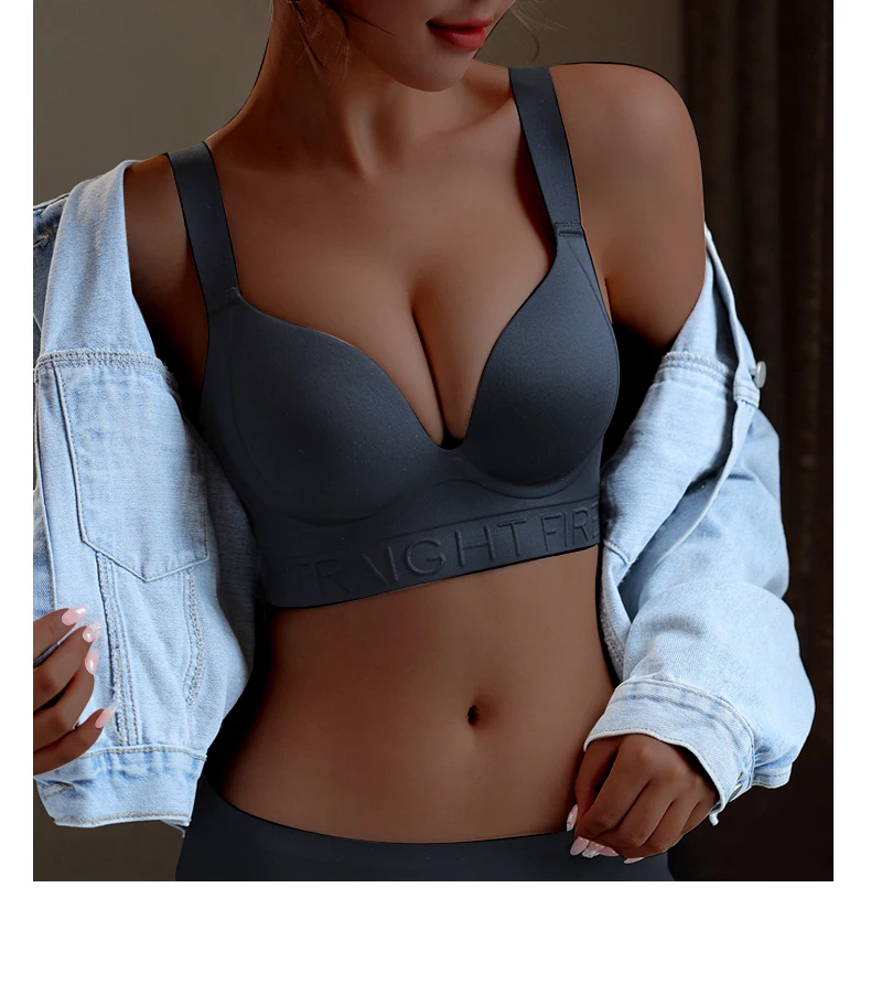 Triumph👗 - Biustonosz Comfort Seamless Push Up ✨ (4 szt.)