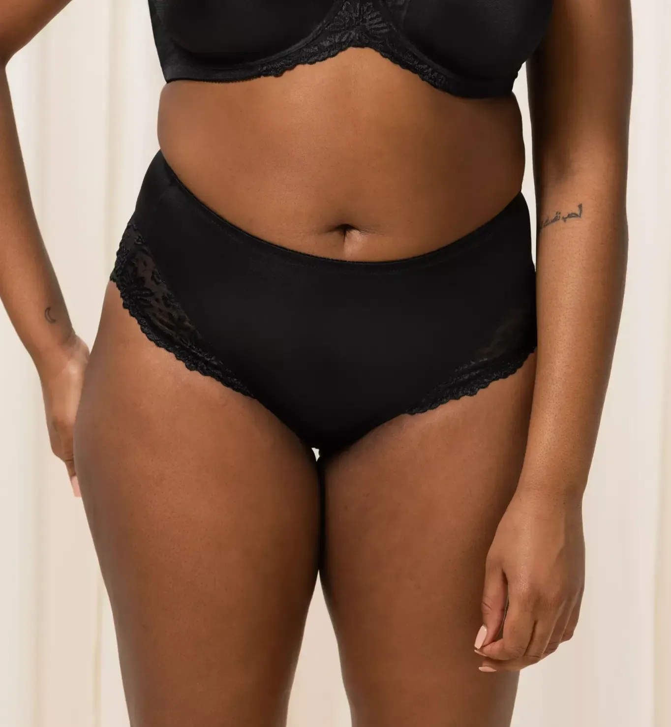 LADYFORM SOFT