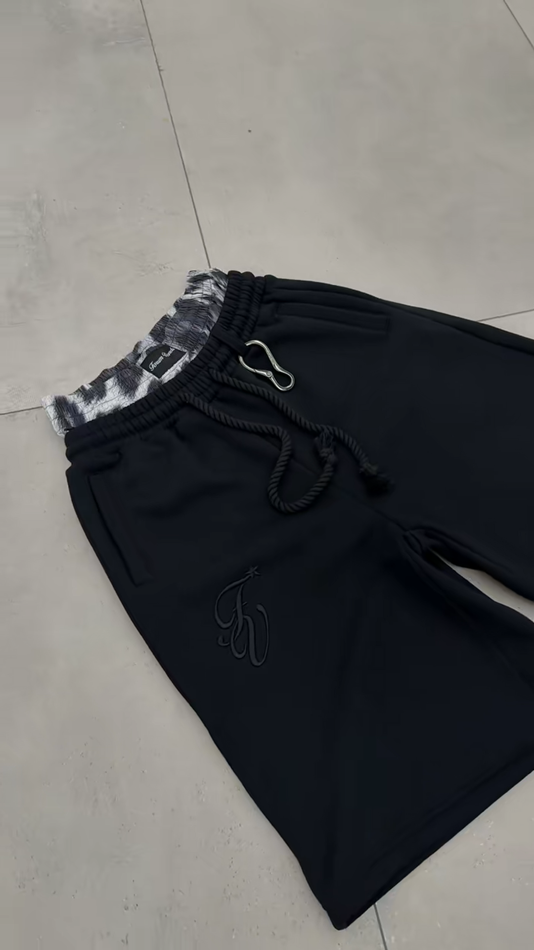 Double drawstring shorts