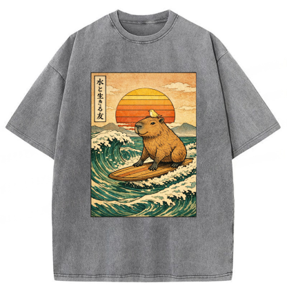 Tokyoviva Capybara Surfing Washed T-shirt