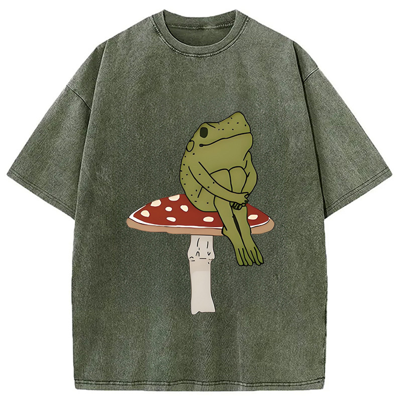 Frog on Mushroom Washed T-Shirt