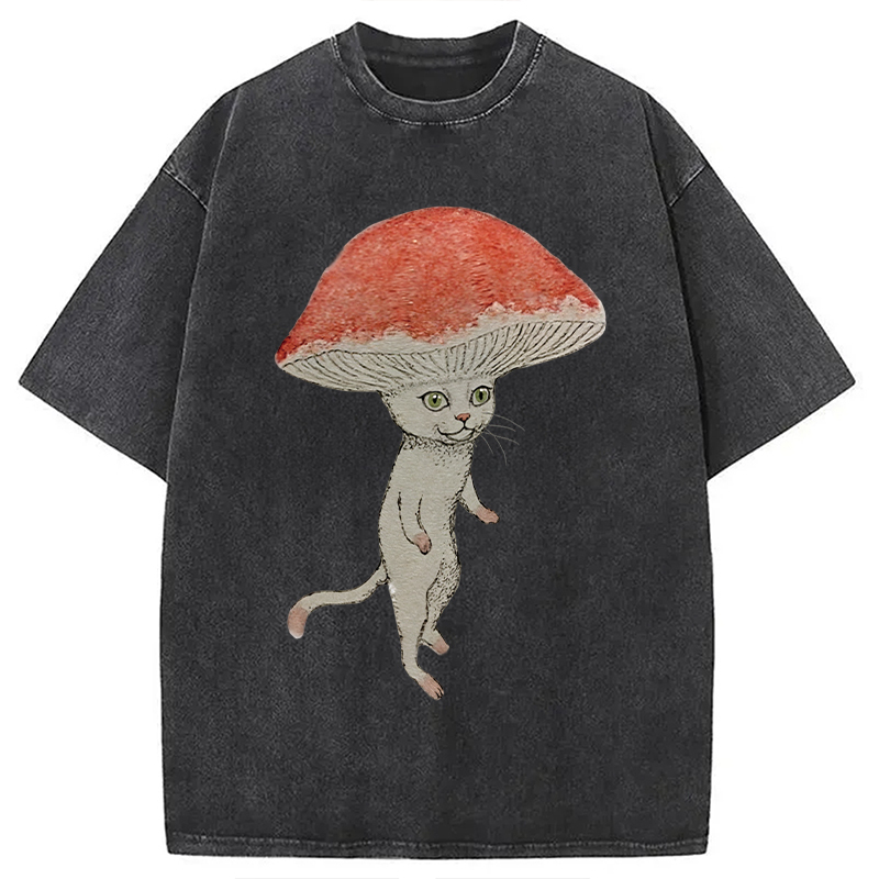 Magic Mushroom Cat Washed T-Shirt