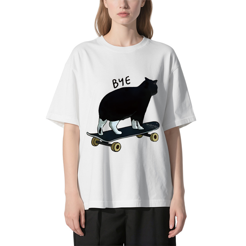 Cat On Skateboard Classic T-Shirt
